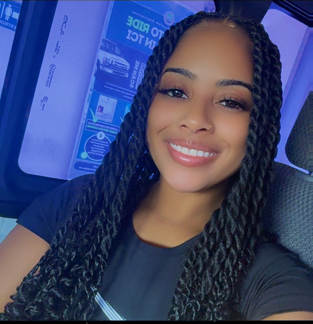 TiffaniMichelle.jpg TiffaniMichelle.jpg